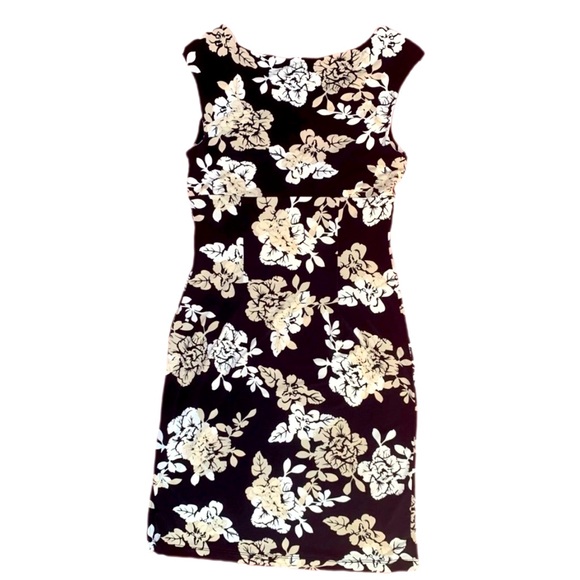 Smart and simple BCBG go anywhere dress. super comfy wear and looking great - Picture 3 of 3